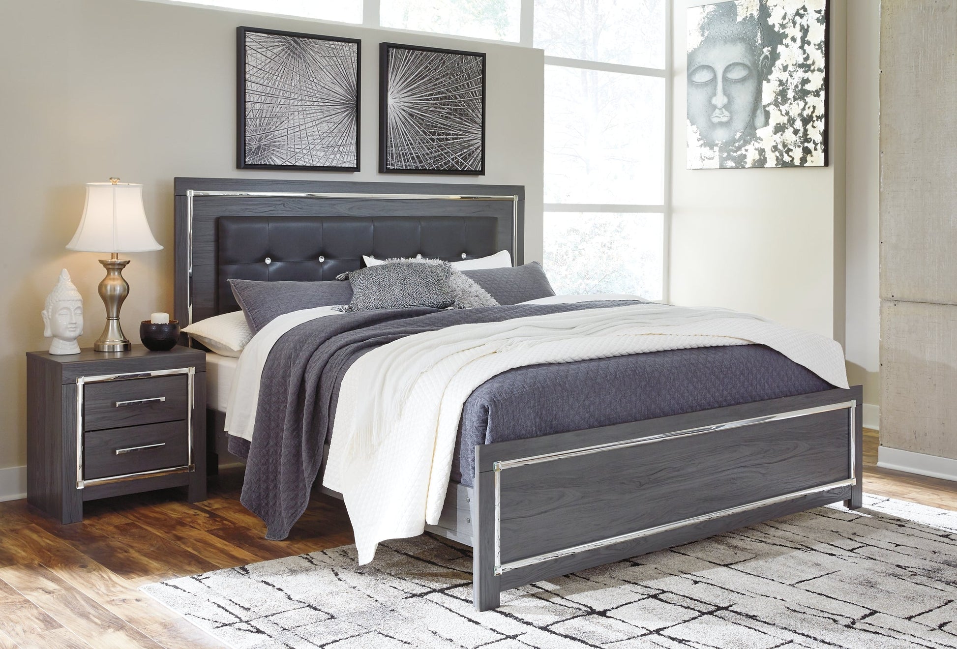 Ashley Express - Lodanna Queen Panel Bed at Towne & Country Furniture (AL) furniture, home furniture, home decor, sofa, bedding