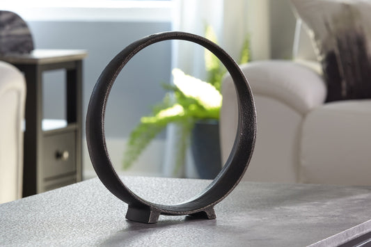 Ashley Express - Ryandale Sculpture at Towne & Country Furniture (AL) furniture, home furniture, home decor, sofa, bedding