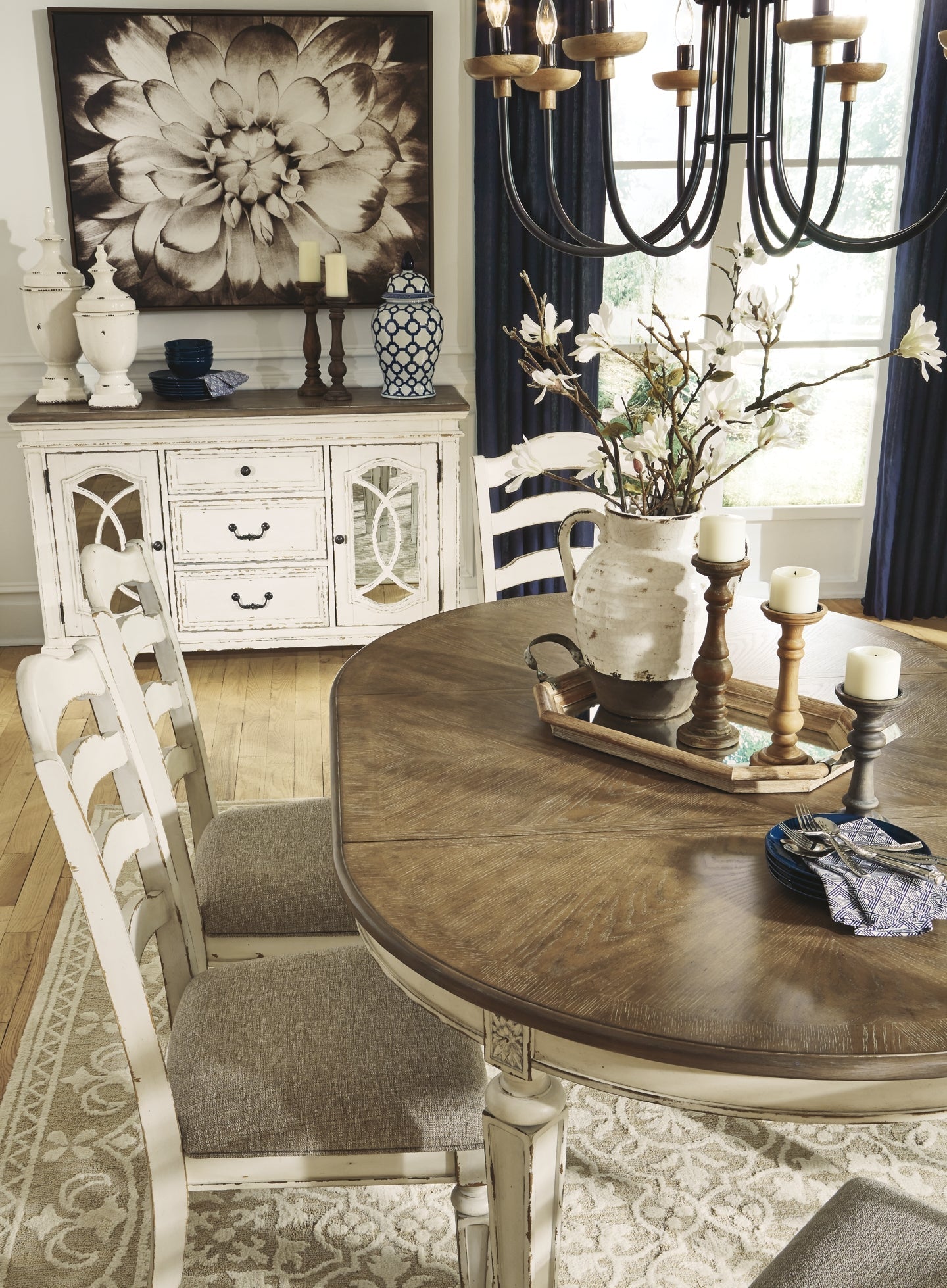 Realyn Oval Dining Room EXT Table at Towne & Country Furniture (AL) furniture, home furniture, home decor, sofa, bedding