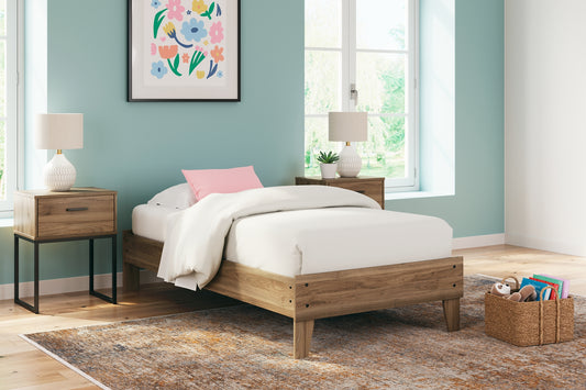 Ashley Express - Deanlow Platform Bed