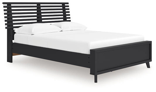 Ashley Express - Danziar Full Slat Panel Bed