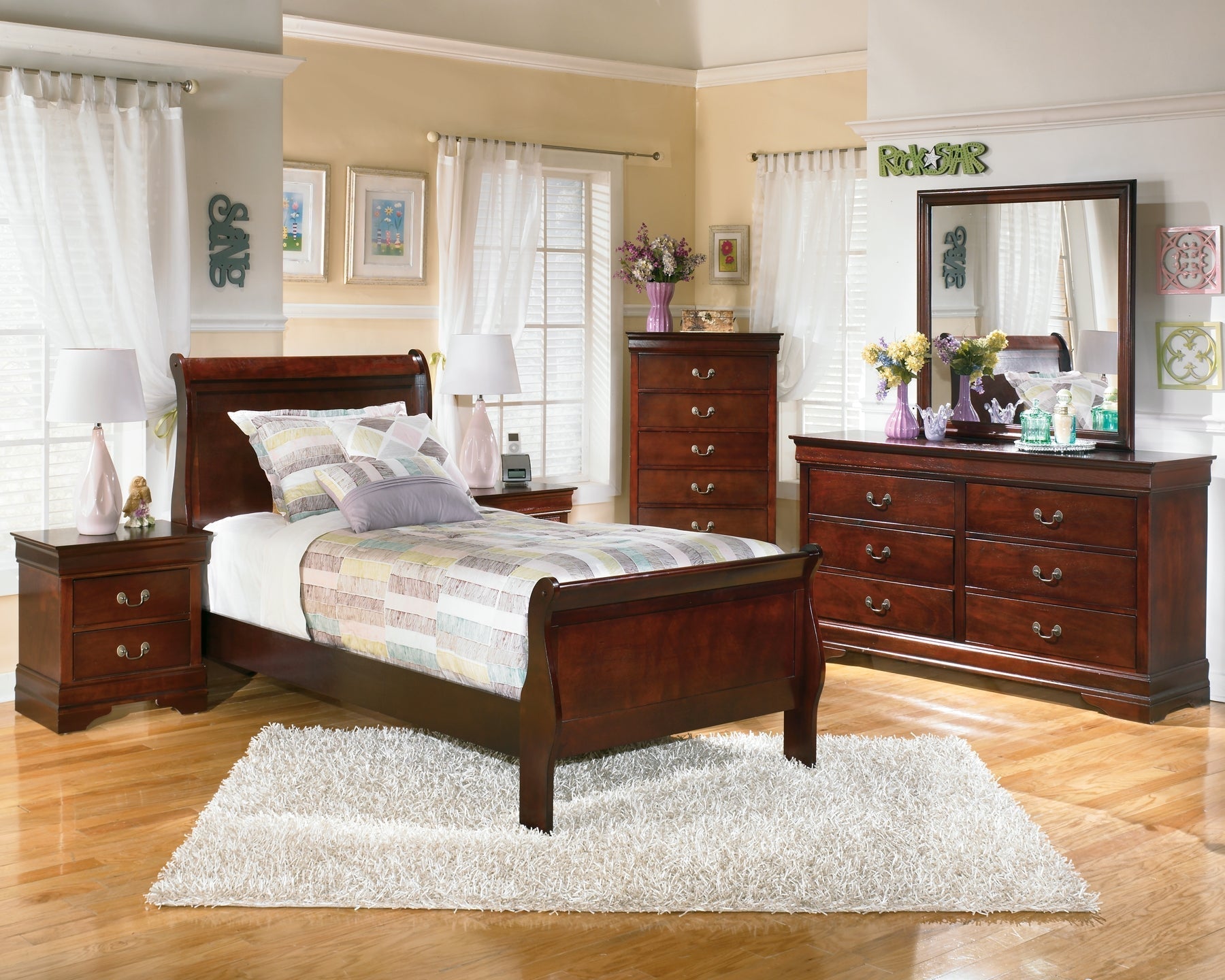 Alisdair Chest at Towne & Country Furniture (AL) furniture, home furniture, home decor, sofa, bedding