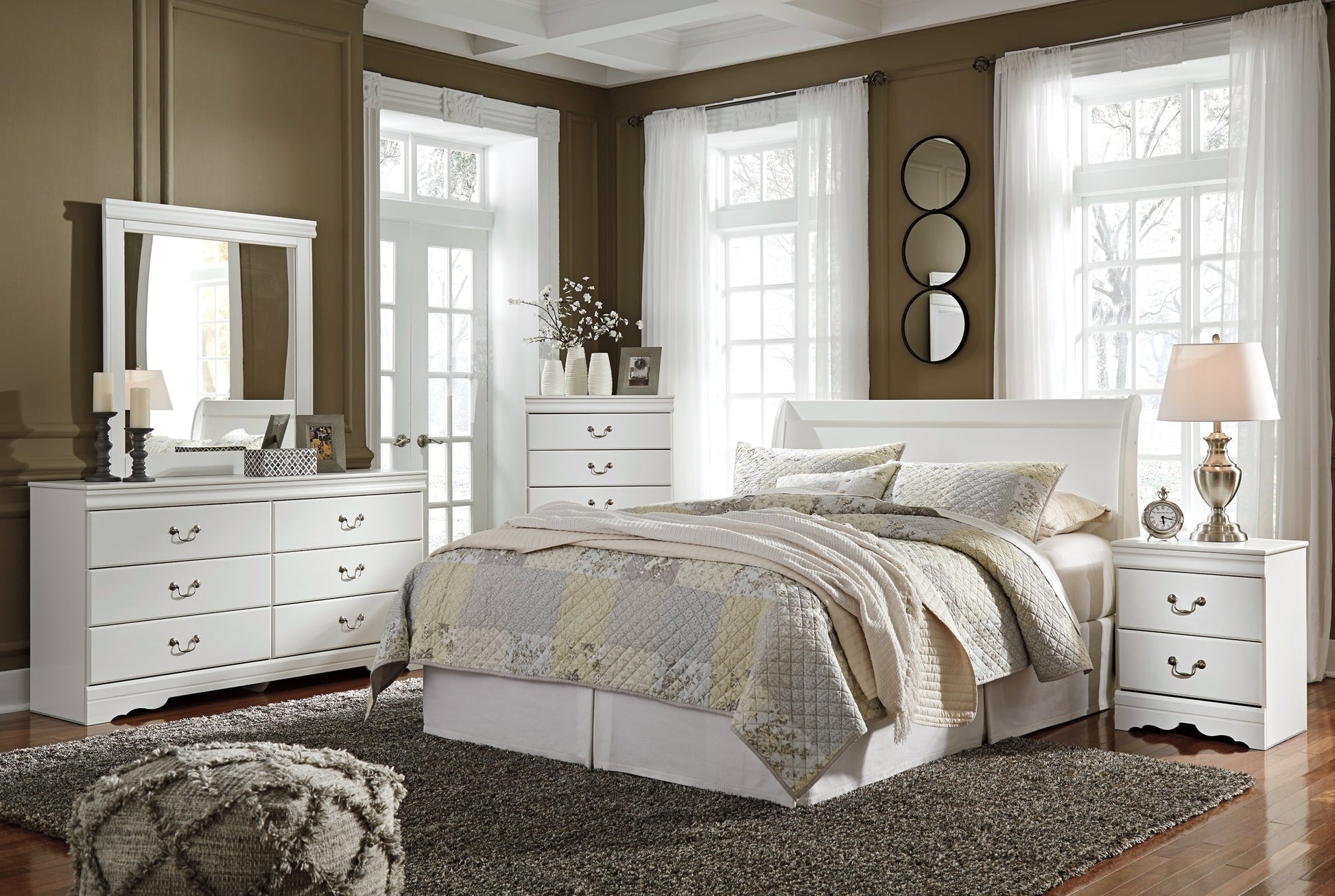 Anarasia Queen Sleigh Headboard with Mirrored Dresser, Chest and 2 Nightstands at Towne & Country Furniture (AL) furniture, home furniture, home decor, sofa, bedding