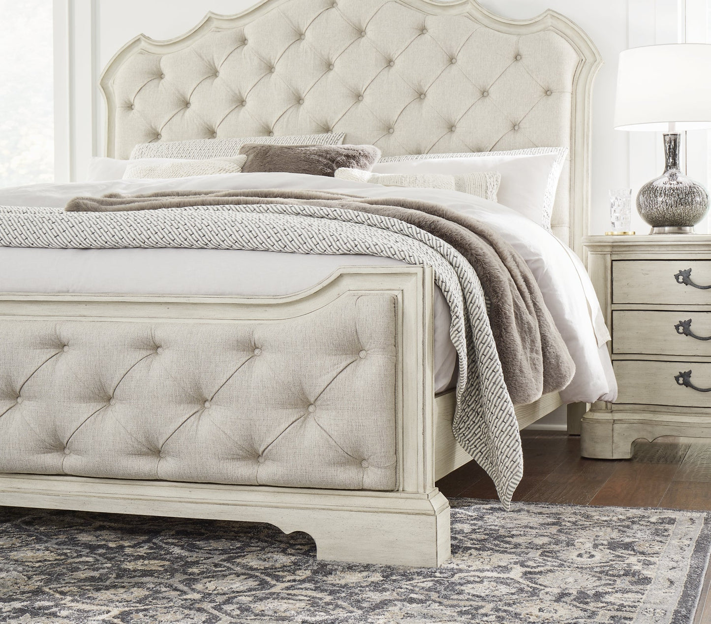 Arlendyne California King Upholstered Bed with Mirrored Dresser and Nightstand at Towne & Country Furniture (AL) furniture, home furniture, home decor, sofa, bedding