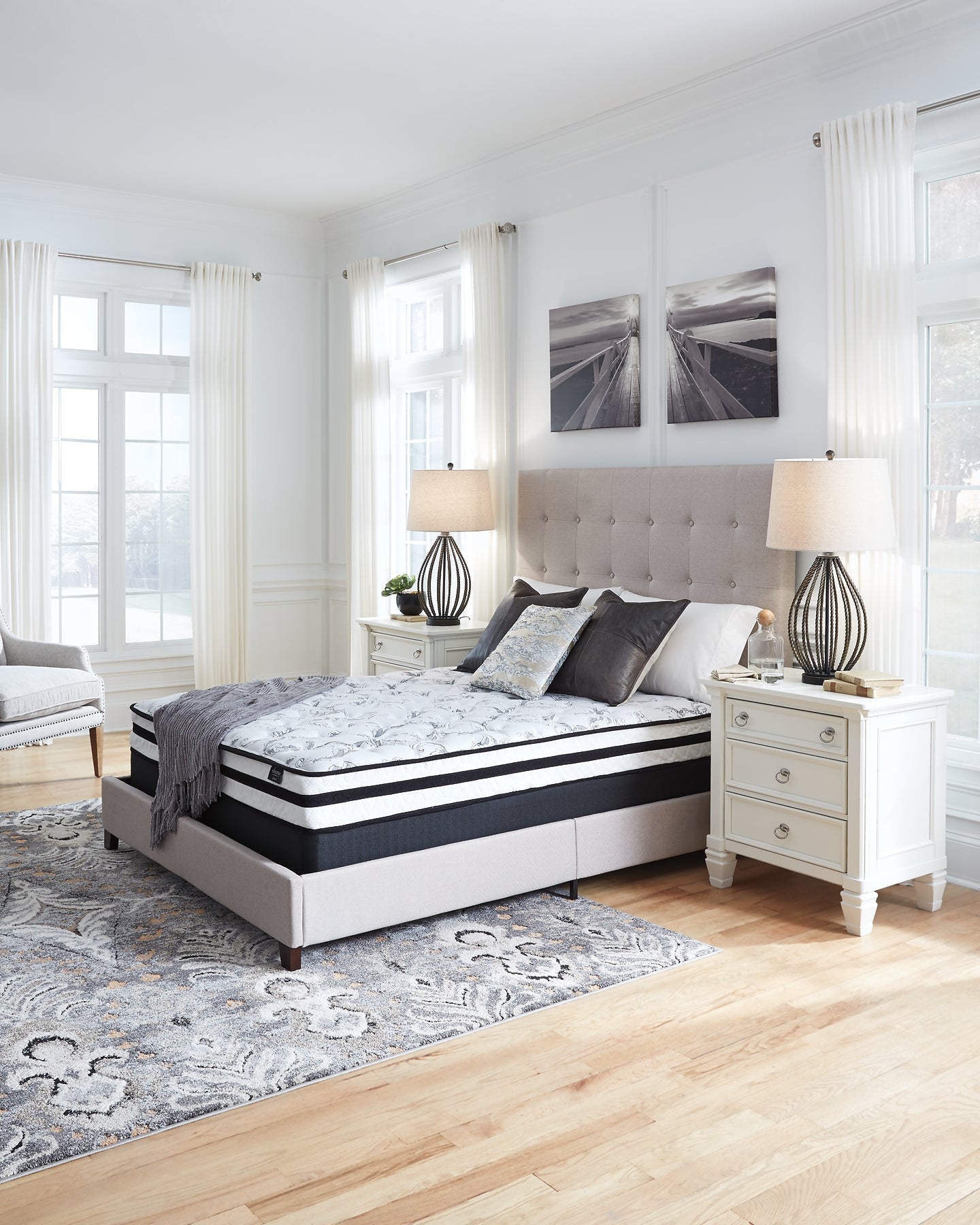 Ashley Express - 8 Inch Chime Innerspring Twin Mattress at Towne & Country Furniture (AL) furniture, home furniture, home decor, sofa, bedding