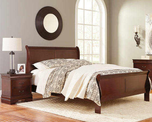 Ashley Express - Alisdair Full Sleigh Bed with 2 Nightstands at Towne & Country Furniture (AL) furniture, home furniture, home decor, sofa, bedding