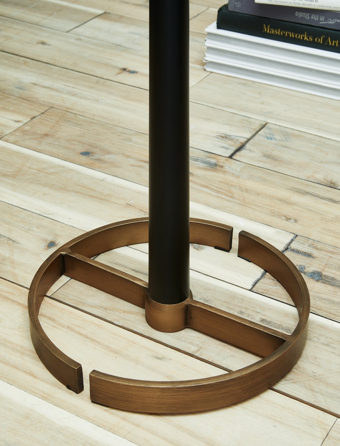 Ashley Express - Amadell Metal Floor Lamp (1/CN) at Towne & Country Furniture (AL) furniture, home furniture, home decor, sofa, bedding