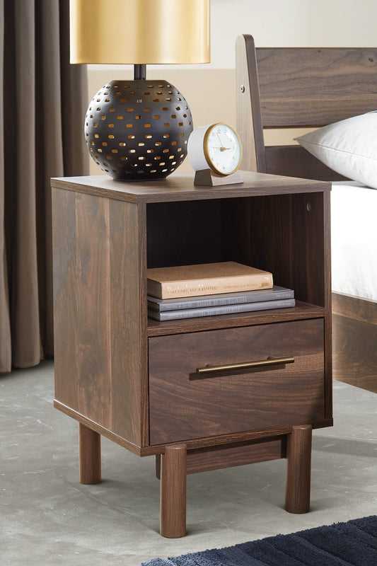 Ashley Express - Calverson One Drawer Night Stand at Towne & Country Furniture (AL) furniture, home furniture, home decor, sofa, bedding