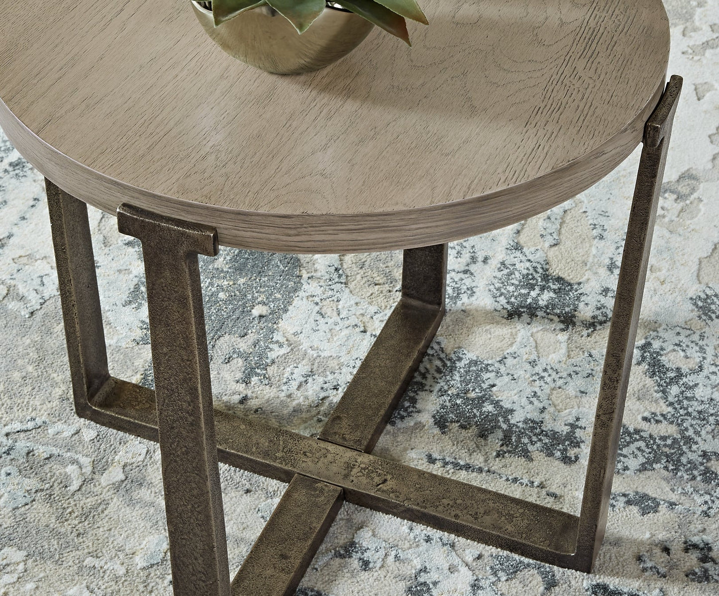 Ashley Express - Dalenville Round End Table at Towne & Country Furniture (AL) furniture, home furniture, home decor, sofa, bedding