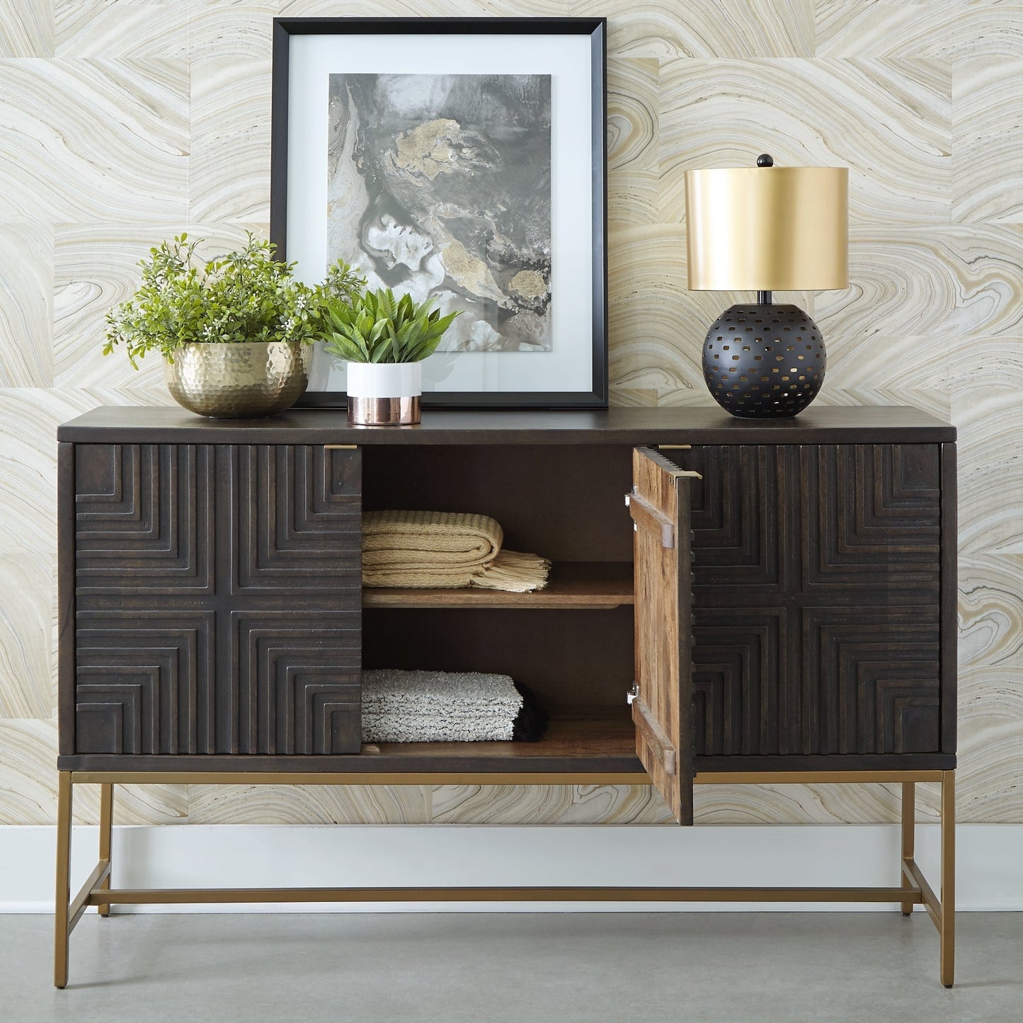 Ashley Express - Elinmore Accent Cabinet at Towne & Country Furniture (AL) furniture, home furniture, home decor, sofa, bedding