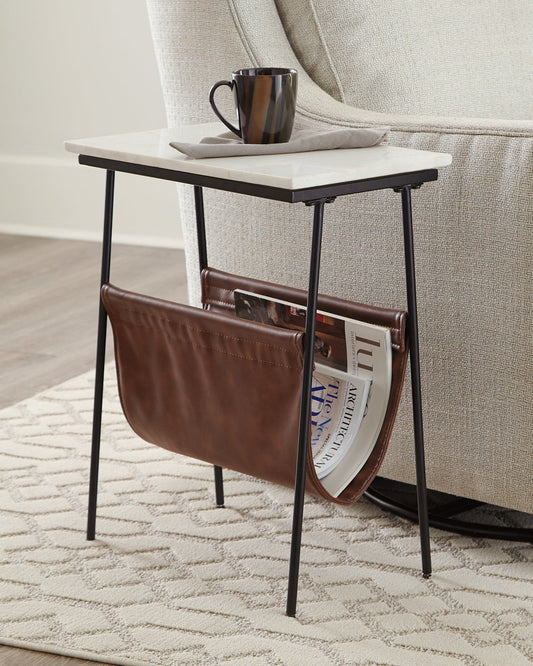 Ashley Express - Etanbury Accent Table at Towne & Country Furniture (AL) furniture, home furniture, home decor, sofa, bedding