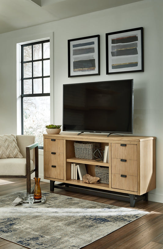 Ashley Express - Freslowe LG TV Stand w/Fireplace Option at Towne & Country Furniture (AL) furniture, home furniture, home decor, sofa, bedding