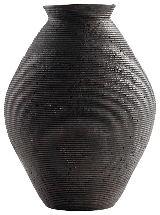 Ashley Express - Hannela Vase at Towne & Country Furniture (AL) furniture, home furniture, home decor, sofa, bedding