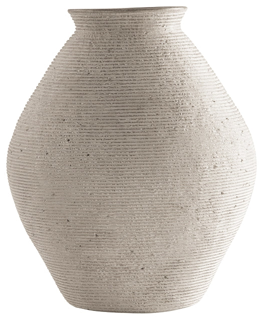 Ashley Express - Hannela Vase at Towne & Country Furniture (AL) furniture, home furniture, home decor, sofa, bedding