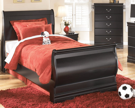 Ashley Express - Huey Vineyard Queen Sleigh Bed at Towne & Country Furniture (AL) furniture, home furniture, home decor, sofa, bedding