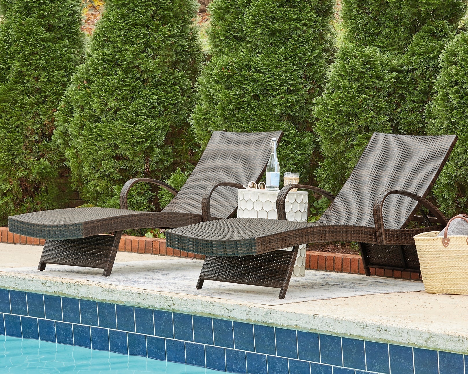 Ashley Express - Kantana Chaise Lounge (2/CN) at Towne & Country Furniture (AL) furniture, home furniture, home decor, sofa, bedding