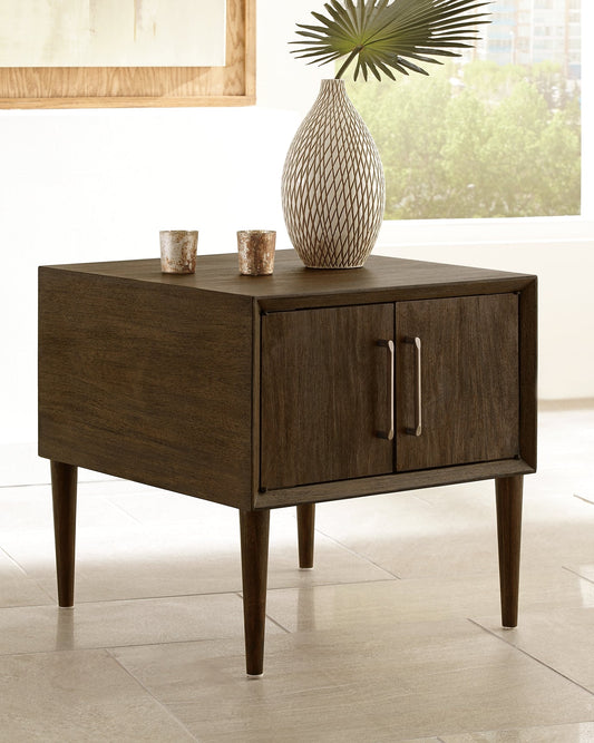 Ashley Express - Kisper Square End Table at Towne & Country Furniture (AL) furniture, home furniture, home decor, sofa, bedding