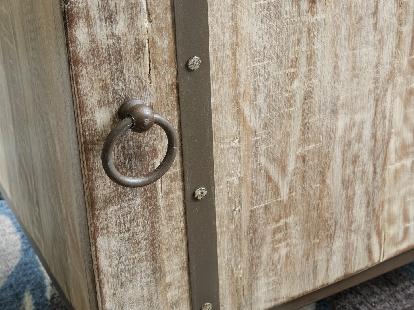 Ashley Express - Laddford Accent Cabinet at Towne & Country Furniture (AL) furniture, home furniture, home decor, sofa, bedding