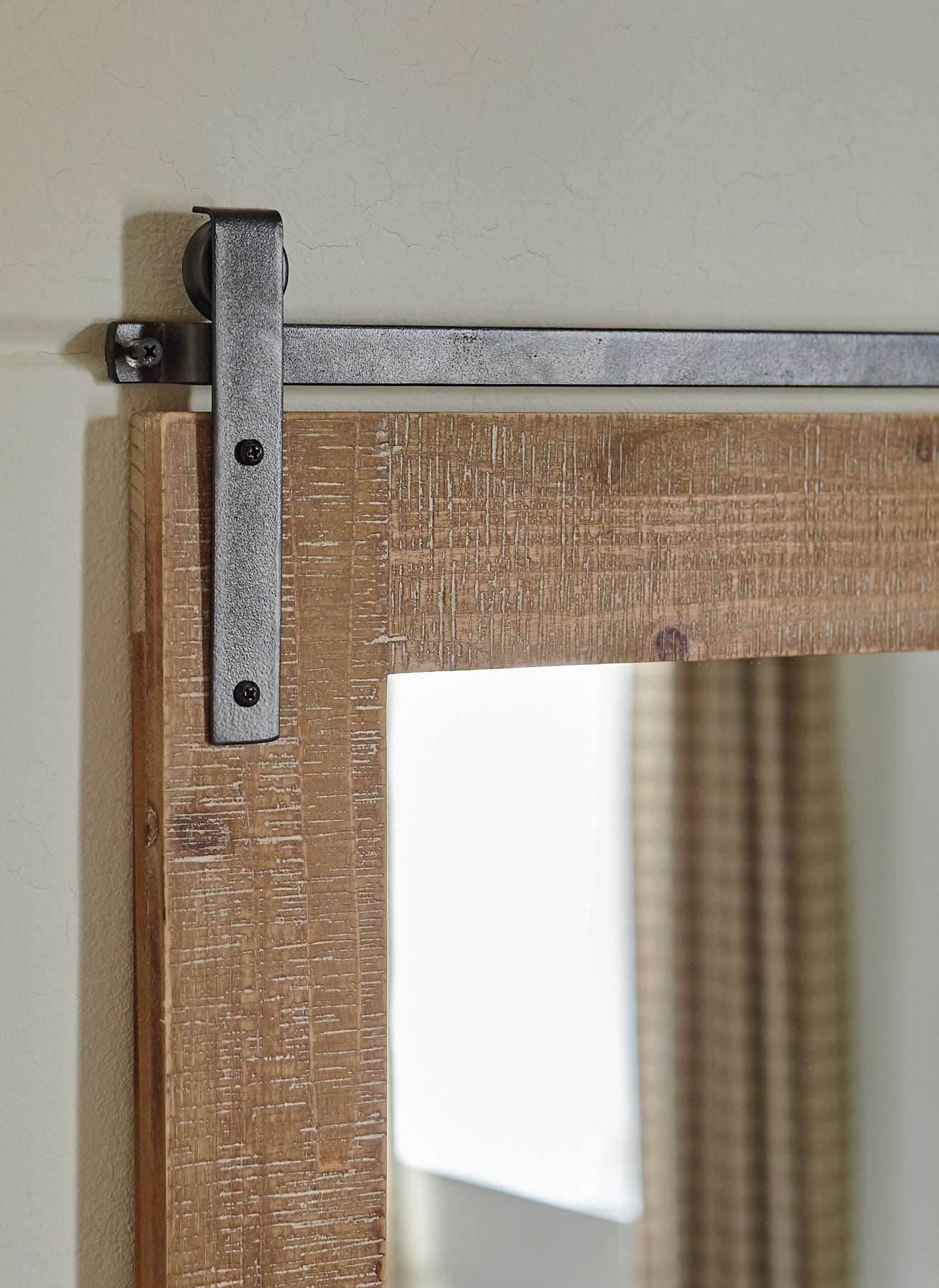 Ashley Express - Lanie Accent Mirror at Towne & Country Furniture (AL) furniture, home furniture, home decor, sofa, bedding