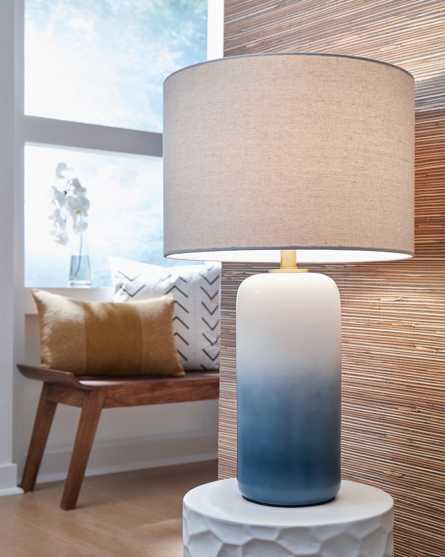 Ashley Express - Lemrich Ceramic Table Lamp (1/CN) at Towne & Country Furniture (AL) furniture, home furniture, home decor, sofa, bedding