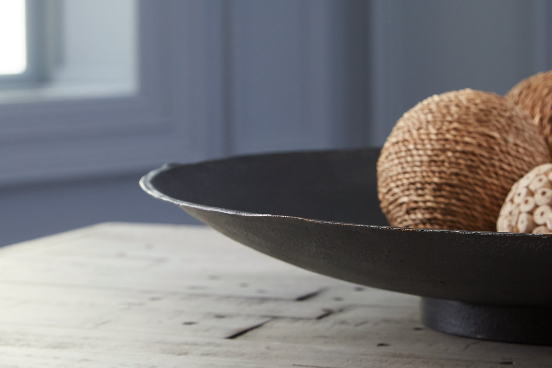 Ashley Express - Moises Bowl at Towne & Country Furniture (AL) furniture, home furniture, home decor, sofa, bedding