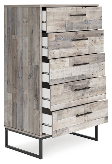 Ashley Express - Neilsville Five Drawer Chest at Towne & Country Furniture (AL) furniture, home furniture, home decor, sofa, bedding
