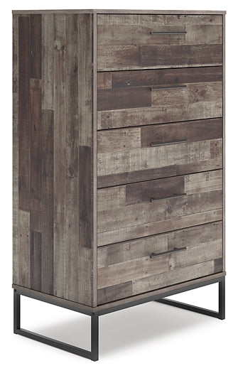 Ashley Express - Neilsville Five Drawer Chest at Towne & Country Furniture (AL) furniture, home furniture, home decor, sofa, bedding