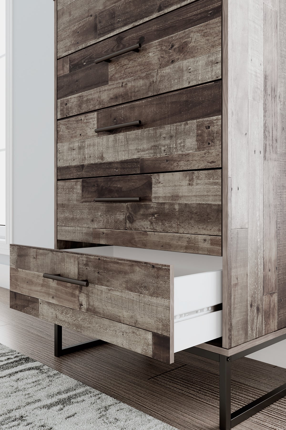 Ashley Express - Neilsville Five Drawer Chest at Towne & Country Furniture (AL) furniture, home furniture, home decor, sofa, bedding
