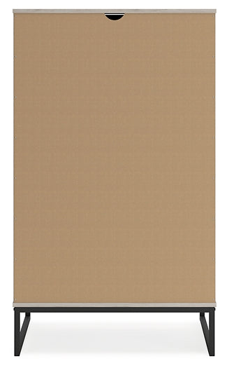 Ashley Express - Socalle Five Drawer Chest at Towne & Country Furniture (AL) furniture, home furniture, home decor, sofa, bedding