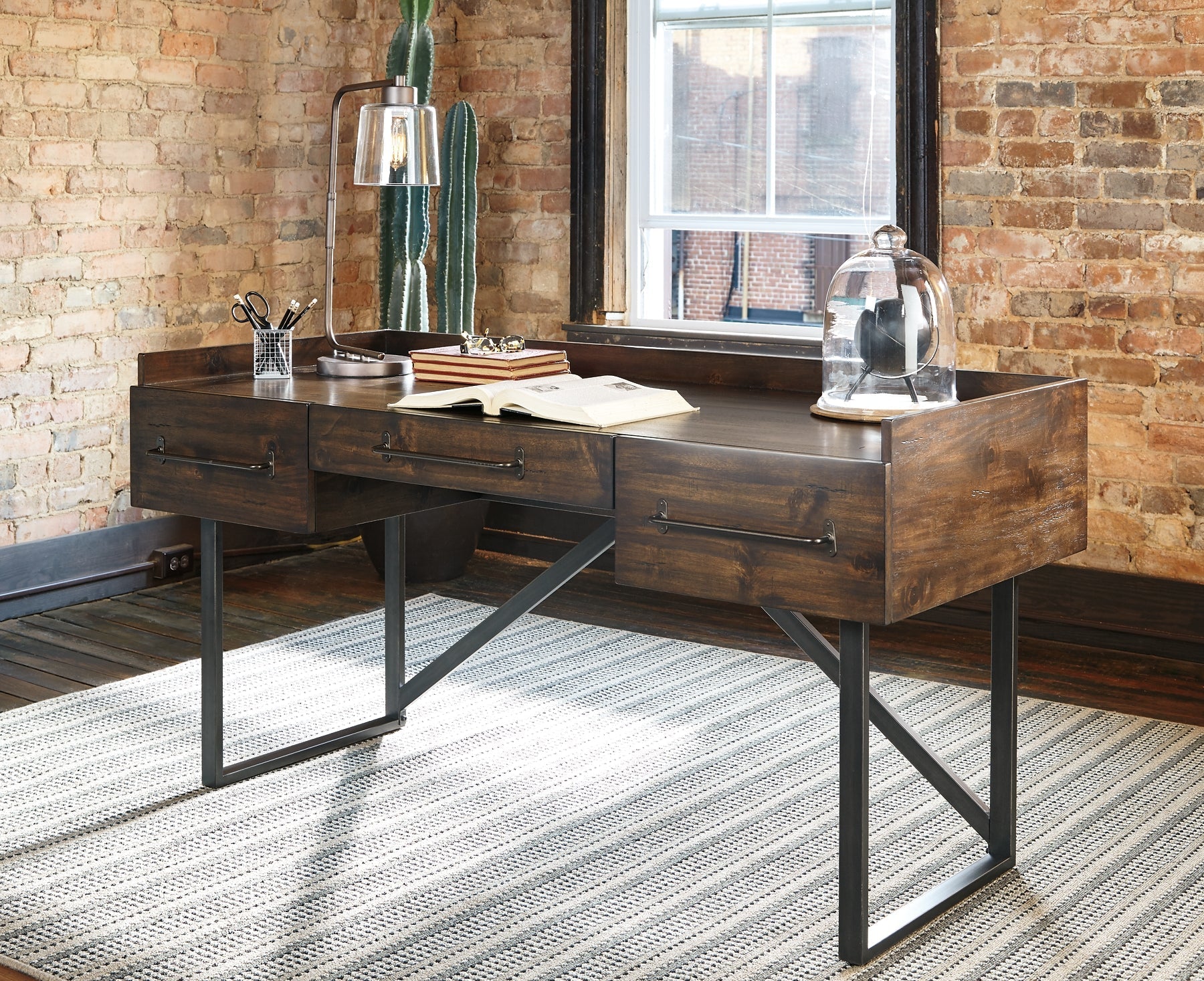 Ashley Express - Starmore Home Office Desk with Chair at Towne & Country Furniture (AL) furniture, home furniture, home decor, sofa, bedding