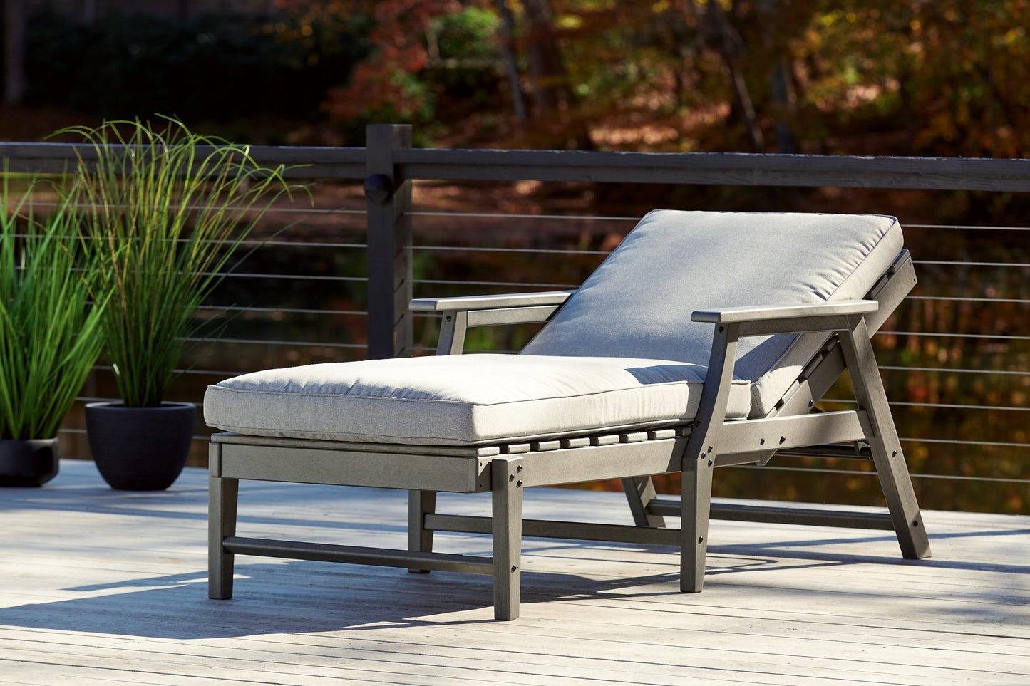 Ashley Express - Visola Chaise Lounge with Cushion at Towne & Country Furniture (AL) furniture, home furniture, home decor, sofa, bedding