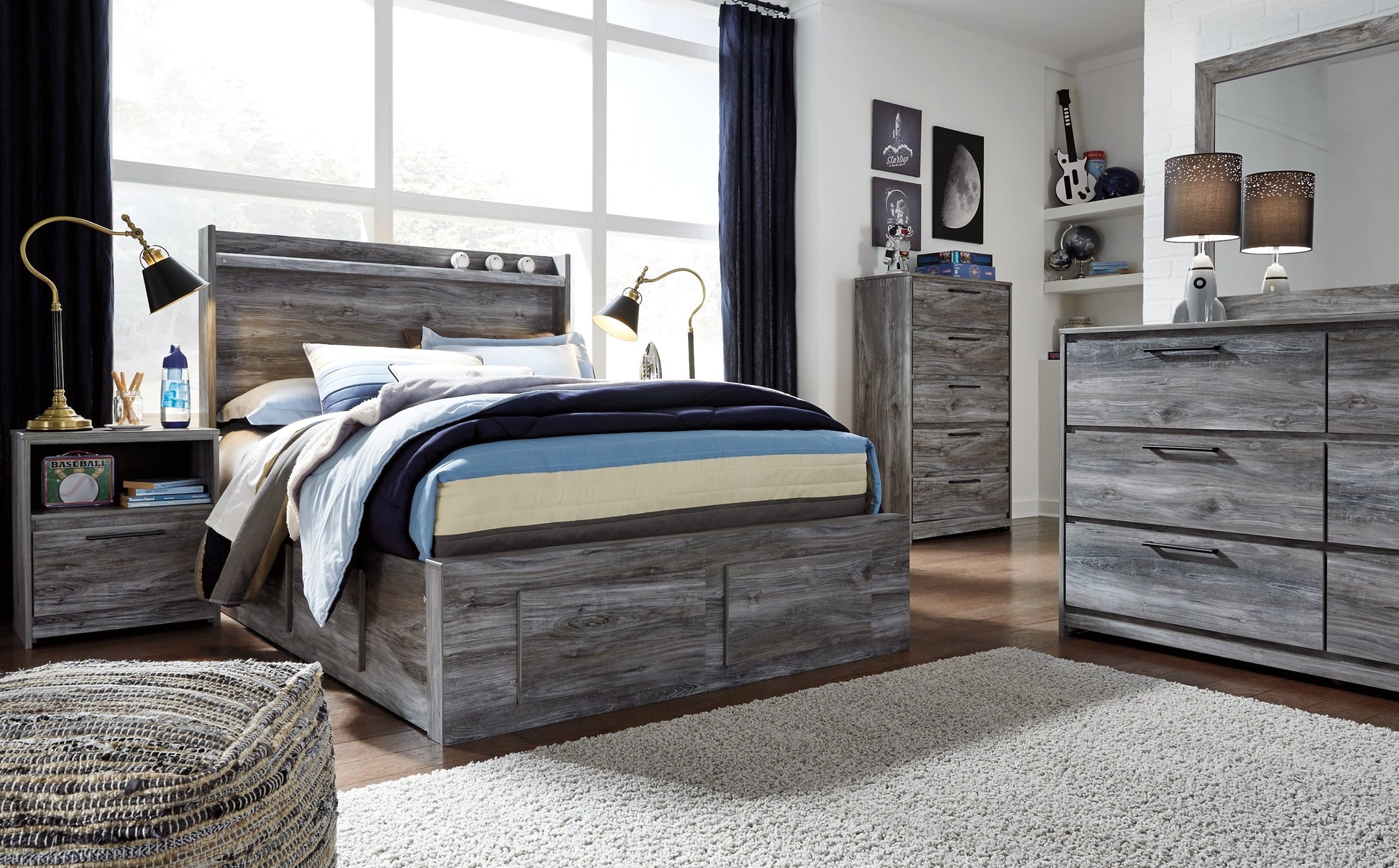 Baystorm Full Panel Bed with 6 Storage Drawers with Dresser at Towne & Country Furniture (AL) furniture, home furniture, home decor, sofa, bedding