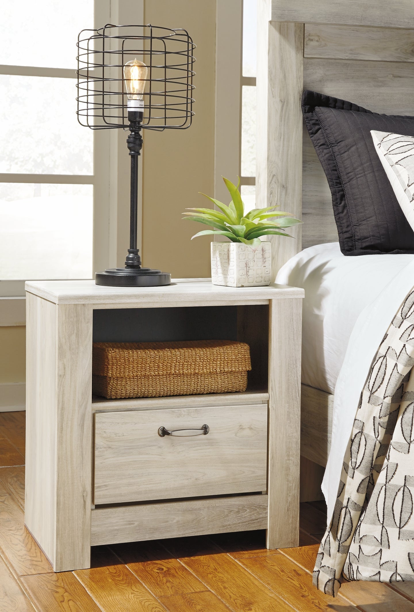 Bellaby Queen Panel Bed with Mirrored Dresser and 2 Nightstands at Towne & Country Furniture (AL) furniture, home furniture, home decor, sofa, bedding