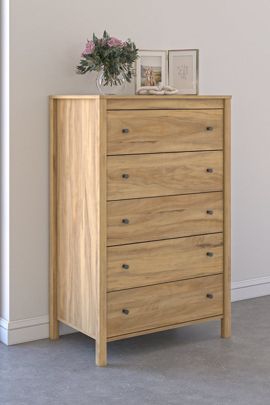 Bermacy Five Drawer Chest at Towne & Country Furniture (AL) furniture, home furniture, home decor, sofa, bedding