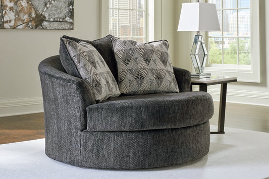 Biddeford Oversized Swivel Accent Chair at Towne & Country Furniture (AL) furniture, home furniture, home decor, sofa, bedding