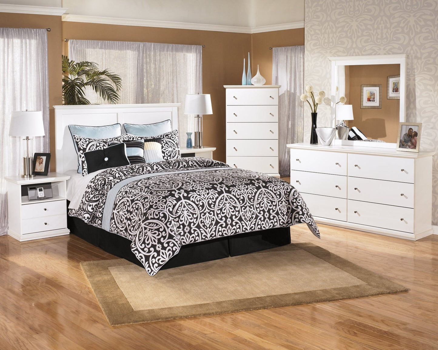 Bostwick Shoals Five Drawer Chest at Towne & Country Furniture (AL) furniture, home furniture, home decor, sofa, bedding