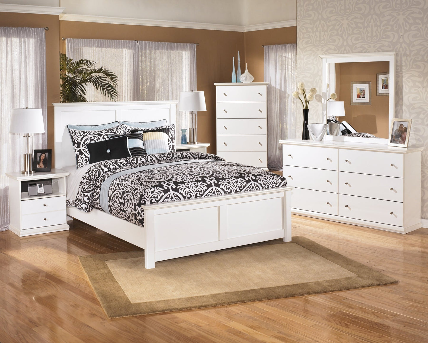 Bostwick Shoals Five Drawer Chest at Towne & Country Furniture (AL) furniture, home furniture, home decor, sofa, bedding