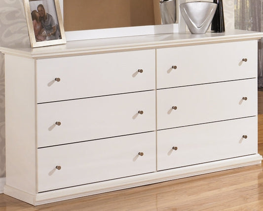 Bostwick Shoals Six Drawer Dresser at Towne & Country Furniture (AL) furniture, home furniture, home decor, sofa, bedding