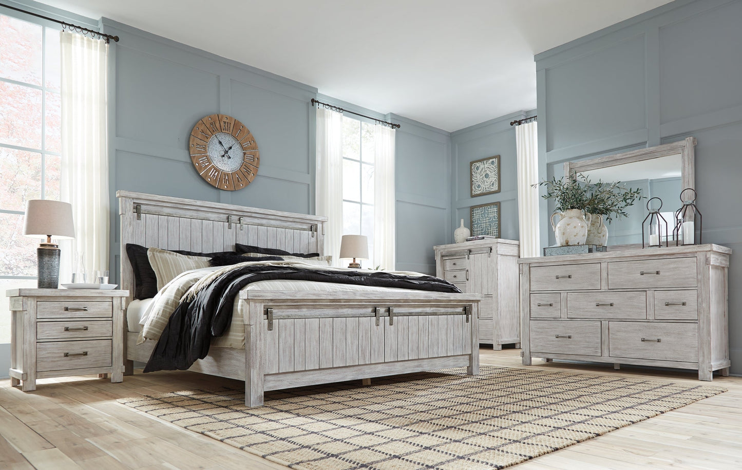 Brashland  Panel Bed With Mirrored Dresser And 2 Nightstands at Towne & Country Furniture (AL) furniture, home furniture, home decor, sofa, bedding