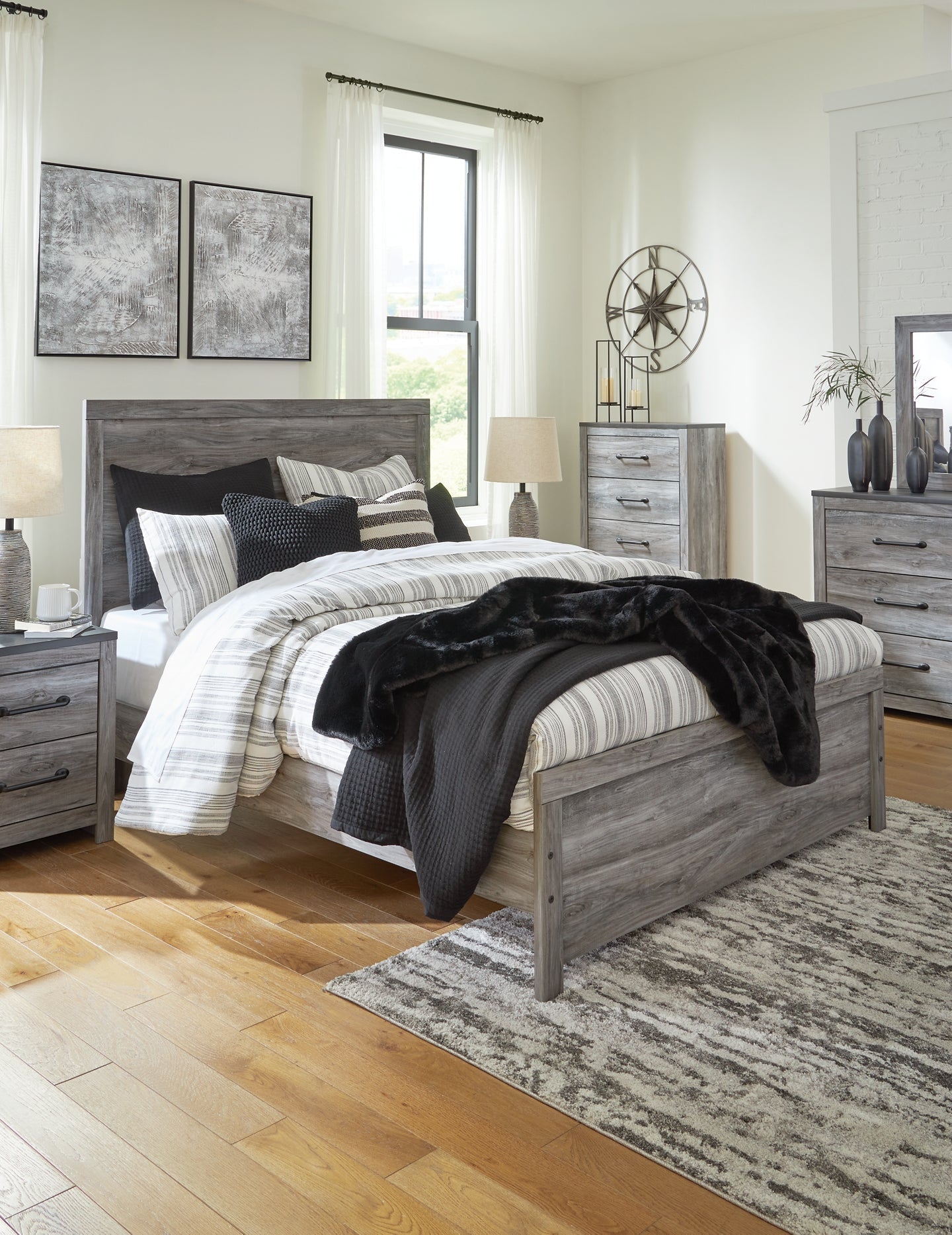 Bronyan Queen Panel Bed with Mirrored Dresser and 2 Nightstands at Towne & Country Furniture (AL) furniture, home furniture, home decor, sofa, bedding