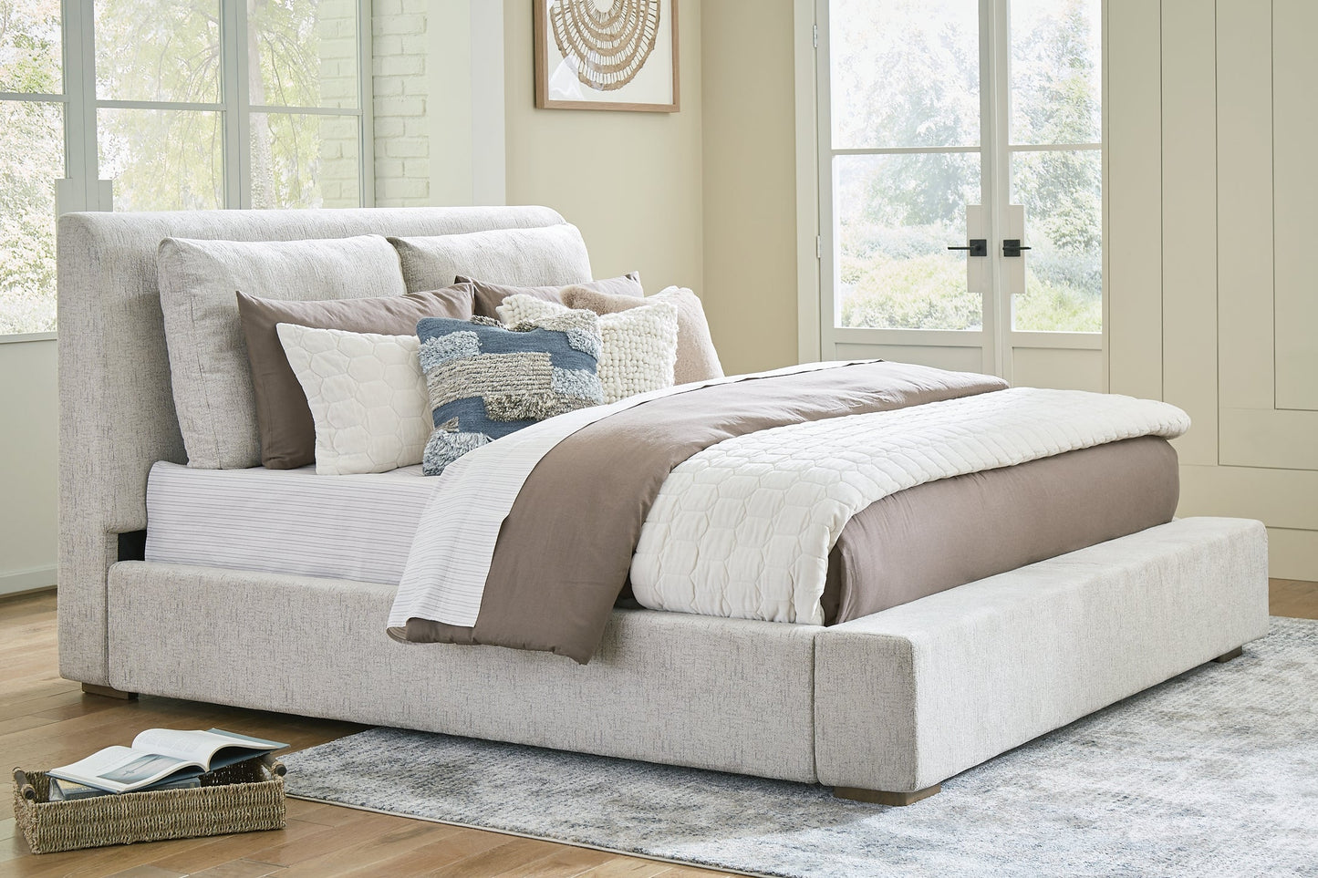 Cabalynn California King Upholstered Bed with Mirrored Dresser and Nightstand at Towne & Country Furniture (AL) furniture, home furniture, home decor, sofa, bedding