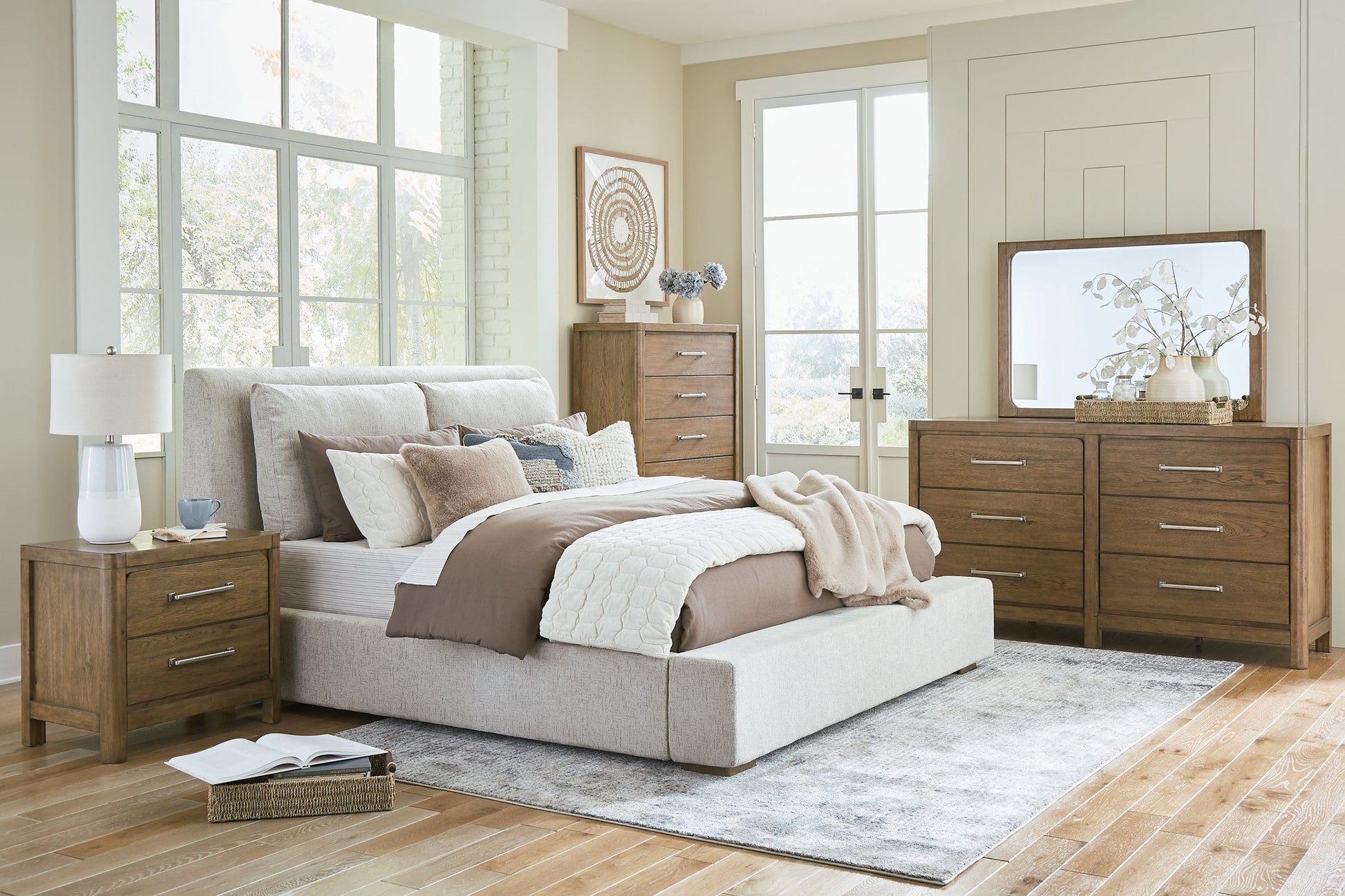 Cabalynn King Upholstered Bed with Mirrored Dresser, Chest and Nightstand at Towne & Country Furniture (AL) furniture, home furniture, home decor, sofa, bedding