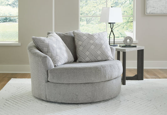 Casselbury Oversized Swivel Accent Chair at Towne & Country Furniture (AL) furniture, home furniture, home decor, sofa, bedding