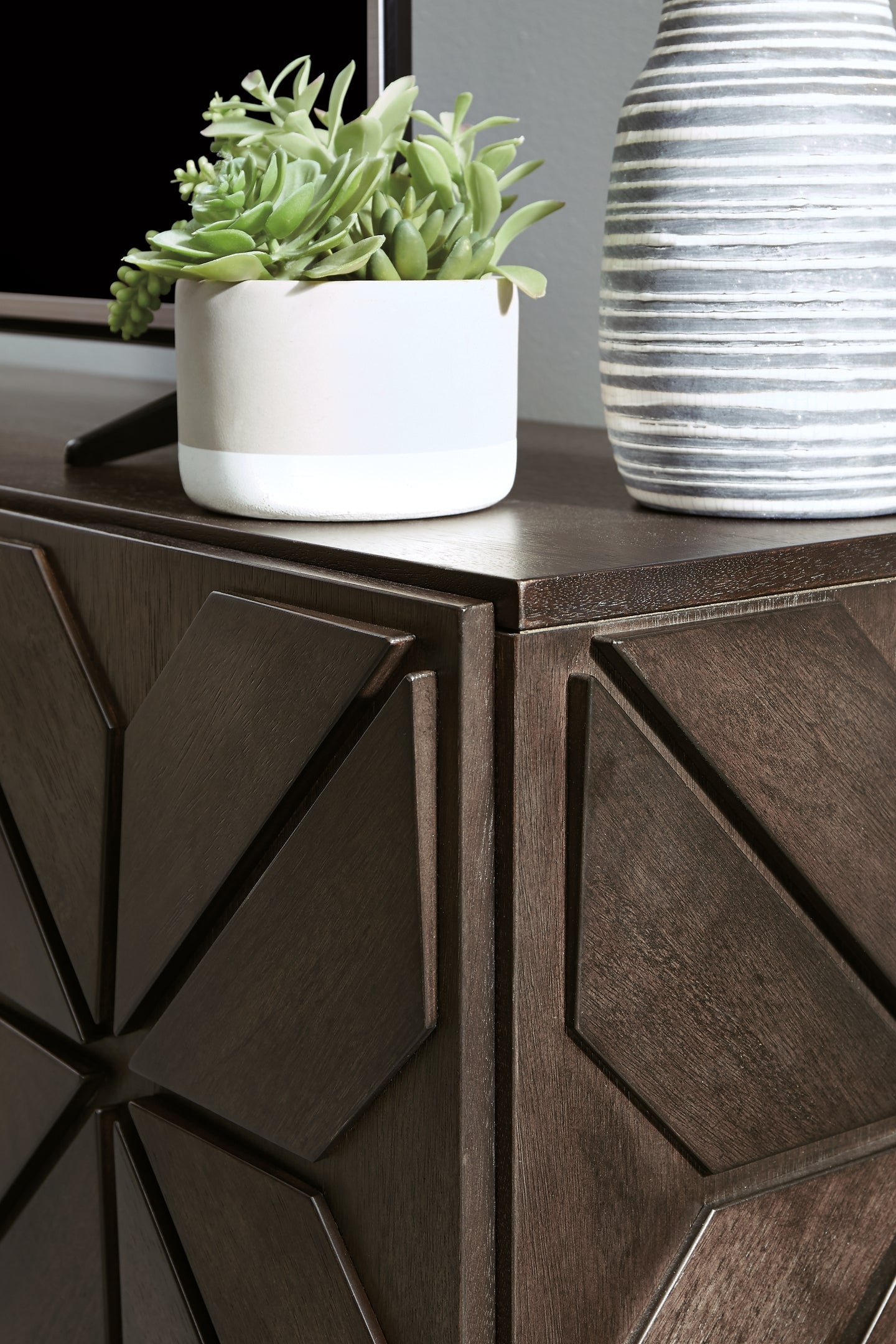 Chasinfield Extra Large TV Stand at Towne & Country Furniture (AL) furniture, home furniture, home decor, sofa, bedding
