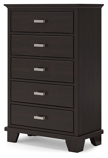 Covetown Five Drawer Chest at Towne & Country Furniture (AL) furniture, home furniture, home decor, sofa, bedding