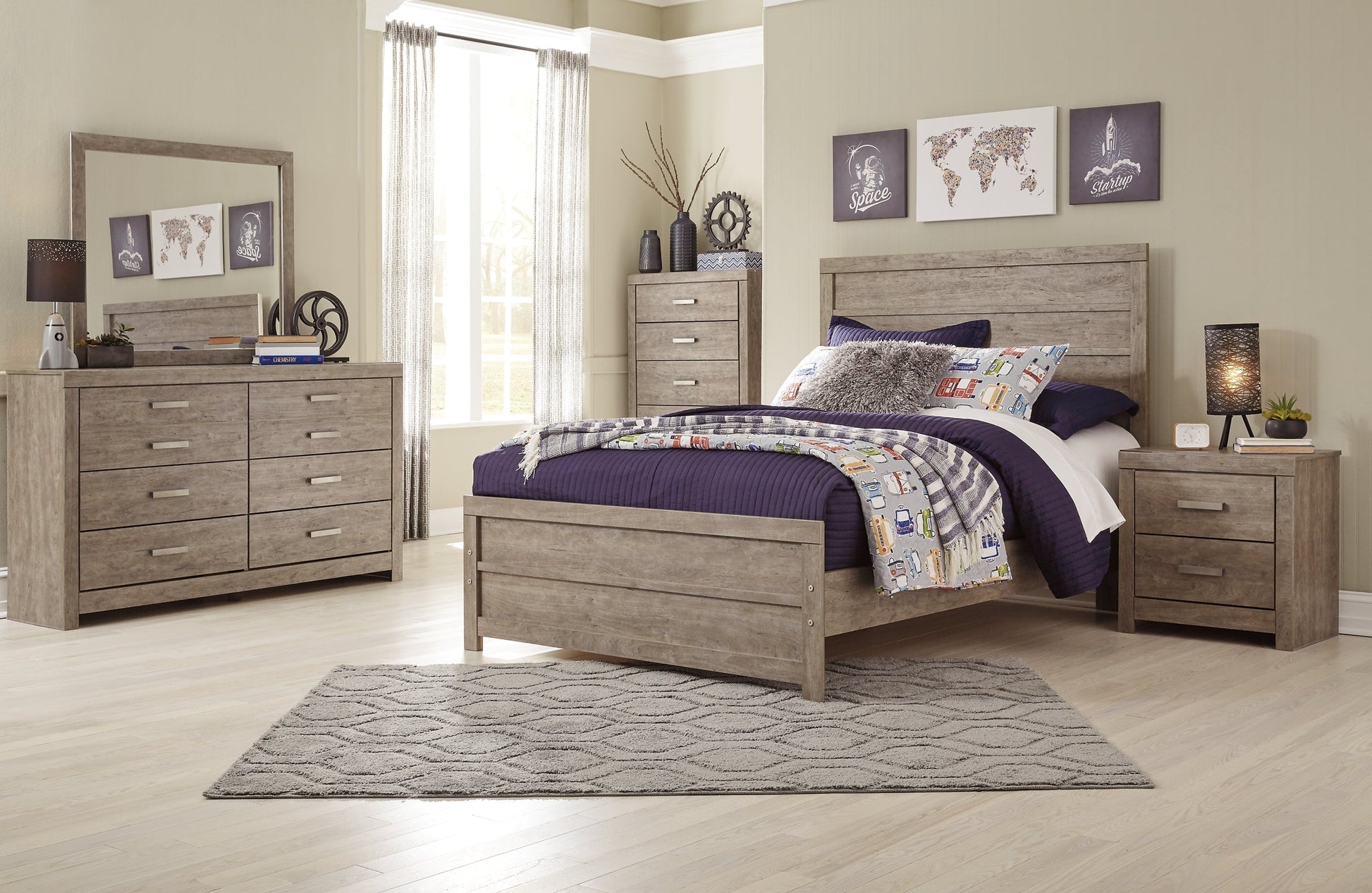 Culverbach Full Panel Bed with Mirrored Dresser, Chest and 2 Nightstands at Towne & Country Furniture (AL) furniture, home furniture, home decor, sofa, bedding