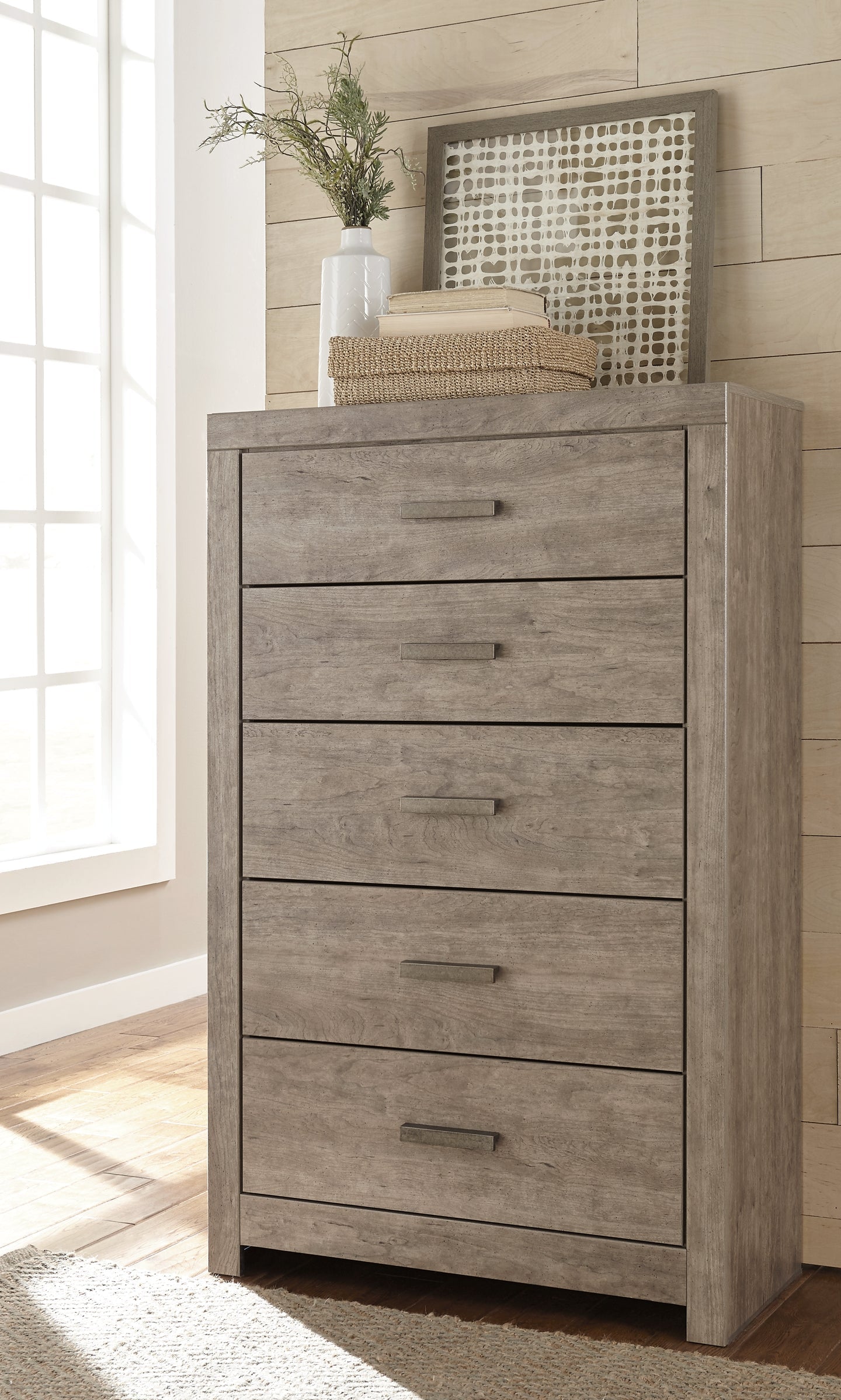 Culverbach Full Panel Bed with Mirrored Dresser and Chest at Towne & Country Furniture (AL) furniture, home furniture, home decor, sofa, bedding