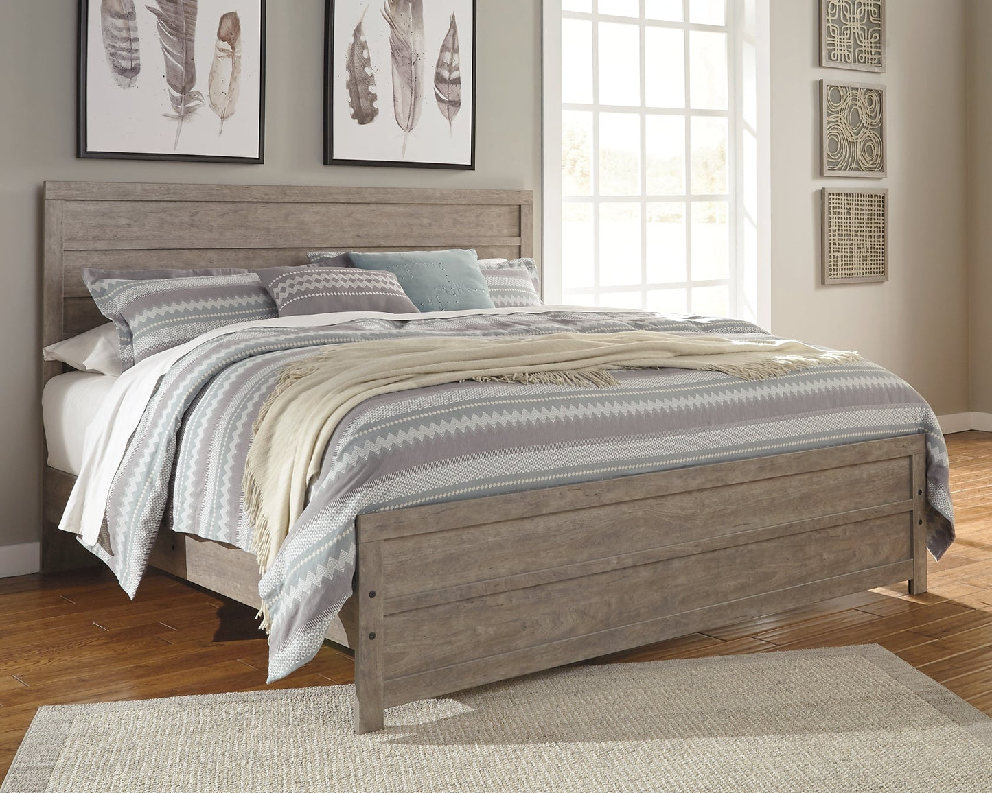 Culverbach King Panel Bed with Mirrored Dresser, Chest and 2 Nightstands at Towne & Country Furniture (AL) furniture, home furniture, home decor, sofa, bedding