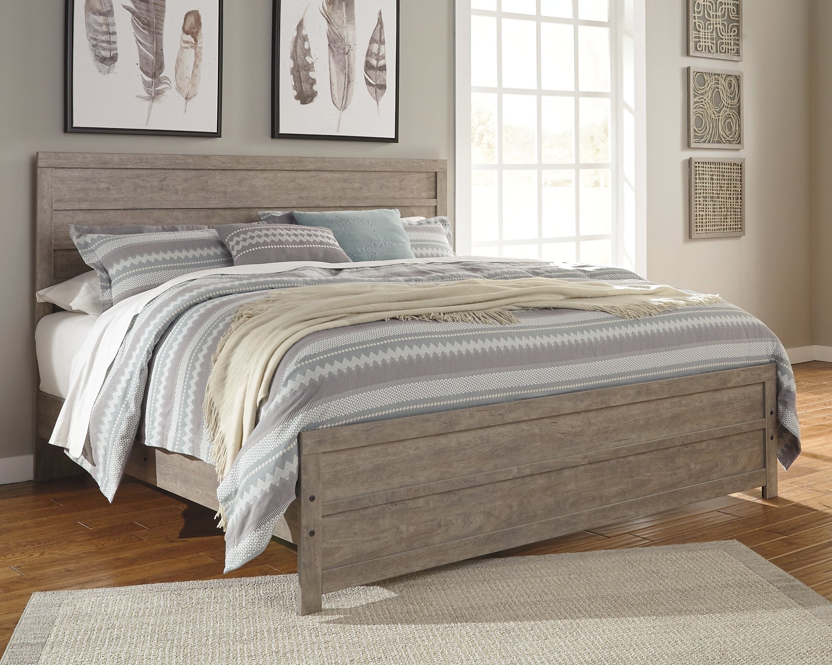 Culverbach King Panel Bed with Mirrored Dresser, Chest and 2 Nightstands at Towne & Country Furniture (AL) furniture, home furniture, home decor, sofa, bedding