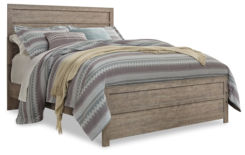 Culverbach Queen Panel Bed with Mirrored Dresser, Chest and 2 Nightstands at Towne & Country Furniture (AL) furniture, home furniture, home decor, sofa, bedding